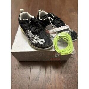 AHNU Yoga Sport Black Training Sneakers Size 5